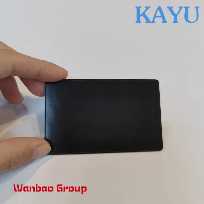 Personalizat Cip NFC Invizibil Hibride Metal și PVC Alb-Negru NFC Metal Business Card - 3